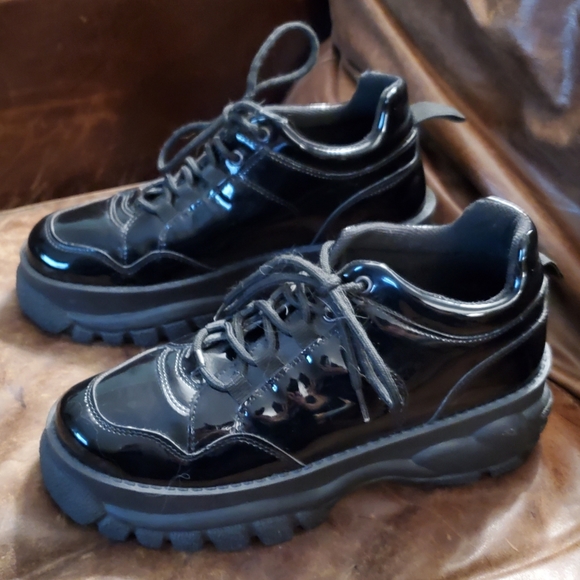 Asos Men's Black Patent Faux Leather Platform Running Shoes - Picture 3 of 6